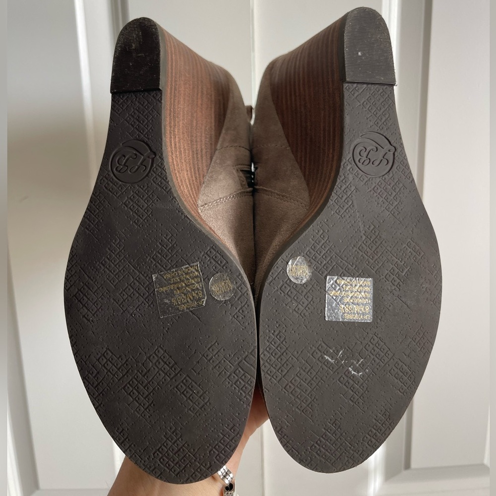 Lucky Brand Booties - Picture 6 of 6